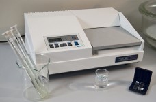 СЕ 1011, CECIL INSTRUMENTS LTD
